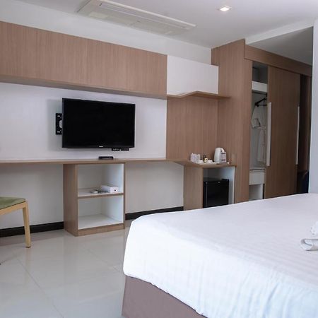 42C The Chic Hotel Nakhon Sawan Zewnętrze zdjęcie