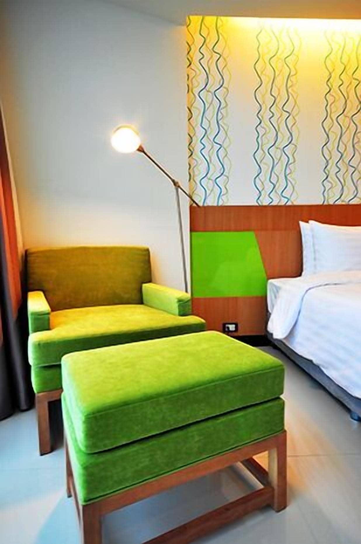 42C The Chic Hotel Nakhon Sawan Zewnętrze zdjęcie