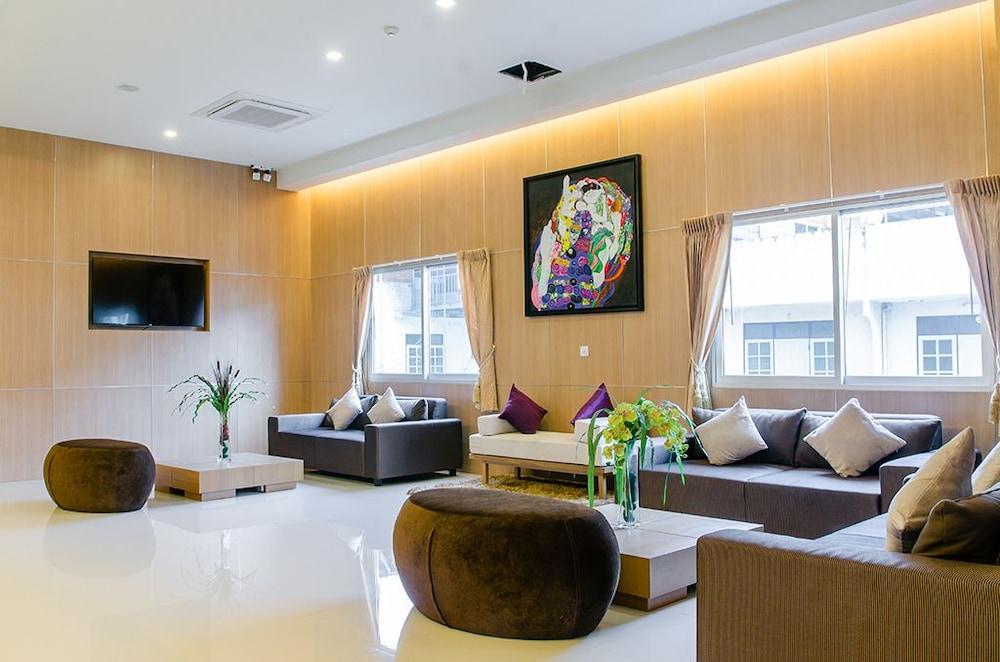 42C The Chic Hotel Nakhon Sawan Zewnętrze zdjęcie