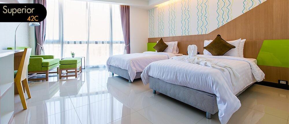 42C The Chic Hotel Nakhon Sawan Zewnętrze zdjęcie