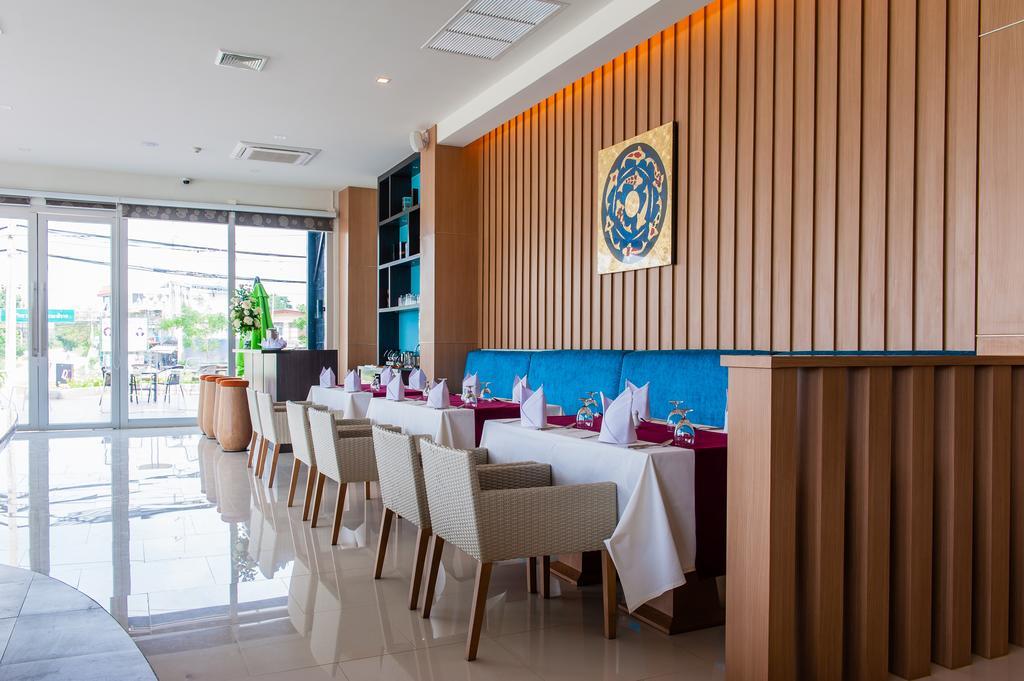 42C The Chic Hotel Nakhon Sawan Zewnętrze zdjęcie