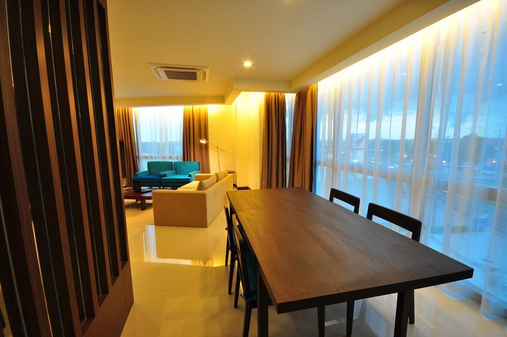 42C The Chic Hotel Nakhon Sawan Zewnętrze zdjęcie
