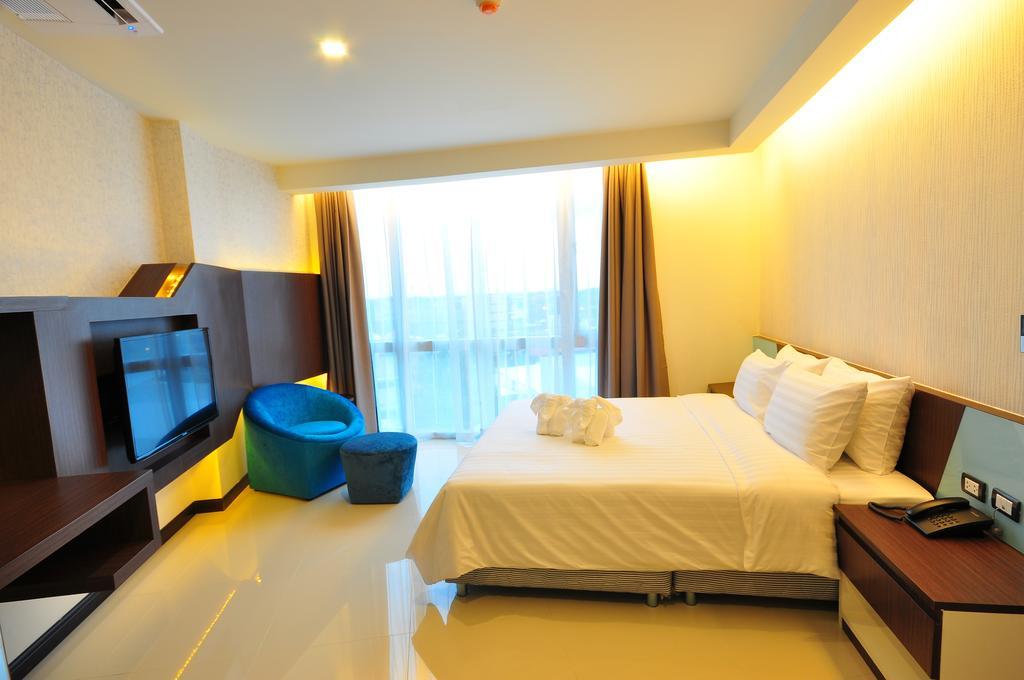 42C The Chic Hotel Nakhon Sawan Pokój zdjęcie