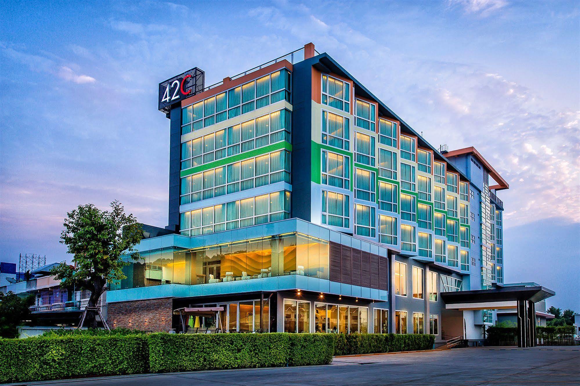 42C The Chic Hotel Nakhon Sawan Zewnętrze zdjęcie